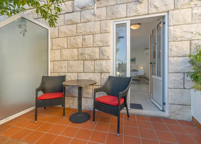 Apartments Zicara